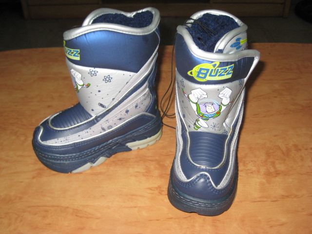 buzz lightyear slipper boots